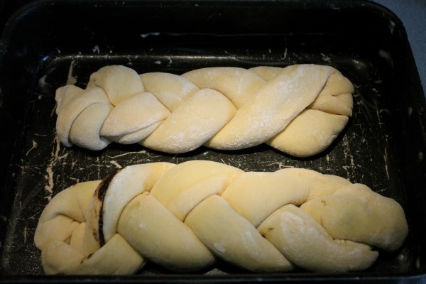 Csokis kalács készítése