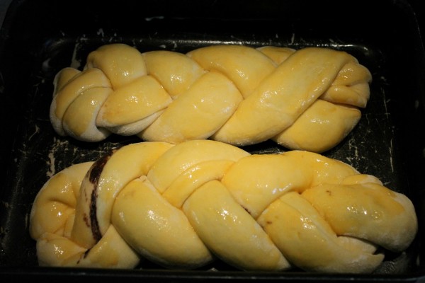 Csokis kalács készítése