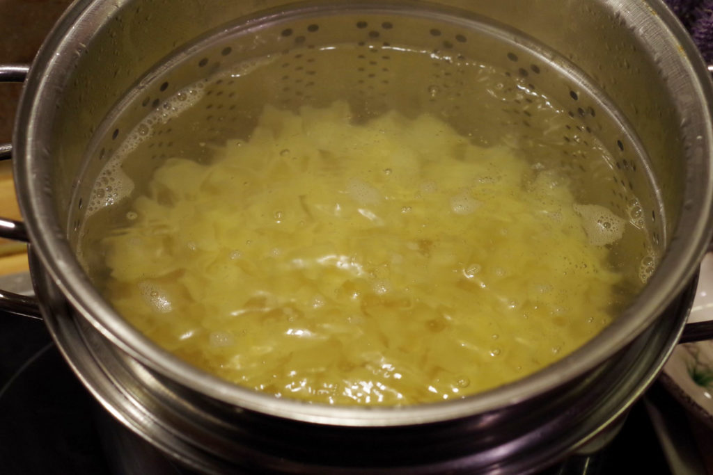 Sonkás tészta elkészítése